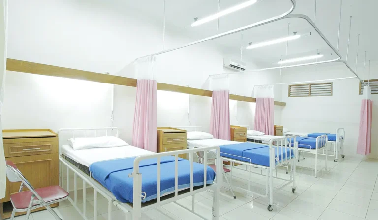 Hospital Bathrooms: Design, Requirements, and Equipment.