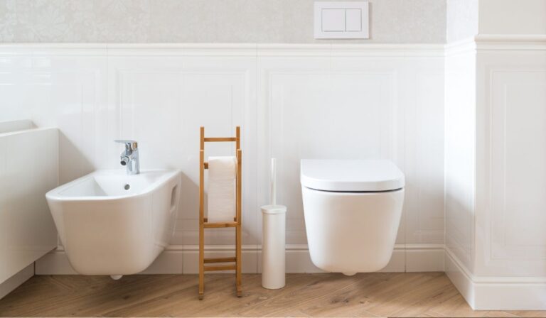 Ile miejsca potrzeba na WC oraz bidet?